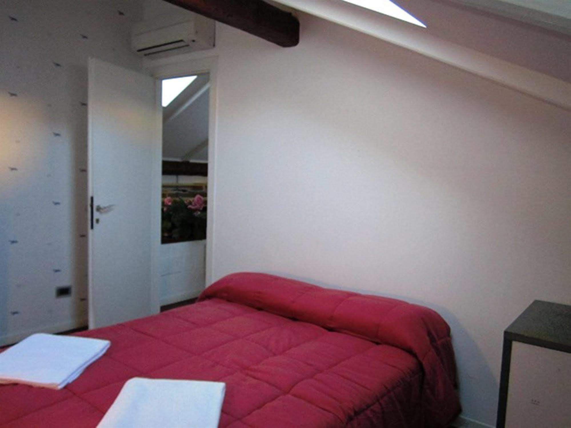 Gioia House